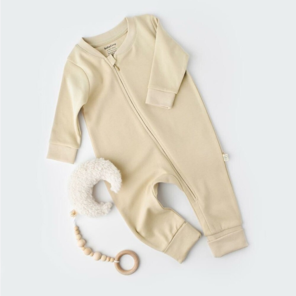 New, Organic Zippered Romper/ 100% Organic Cotton. Stay Comfy and Allergy-Free.